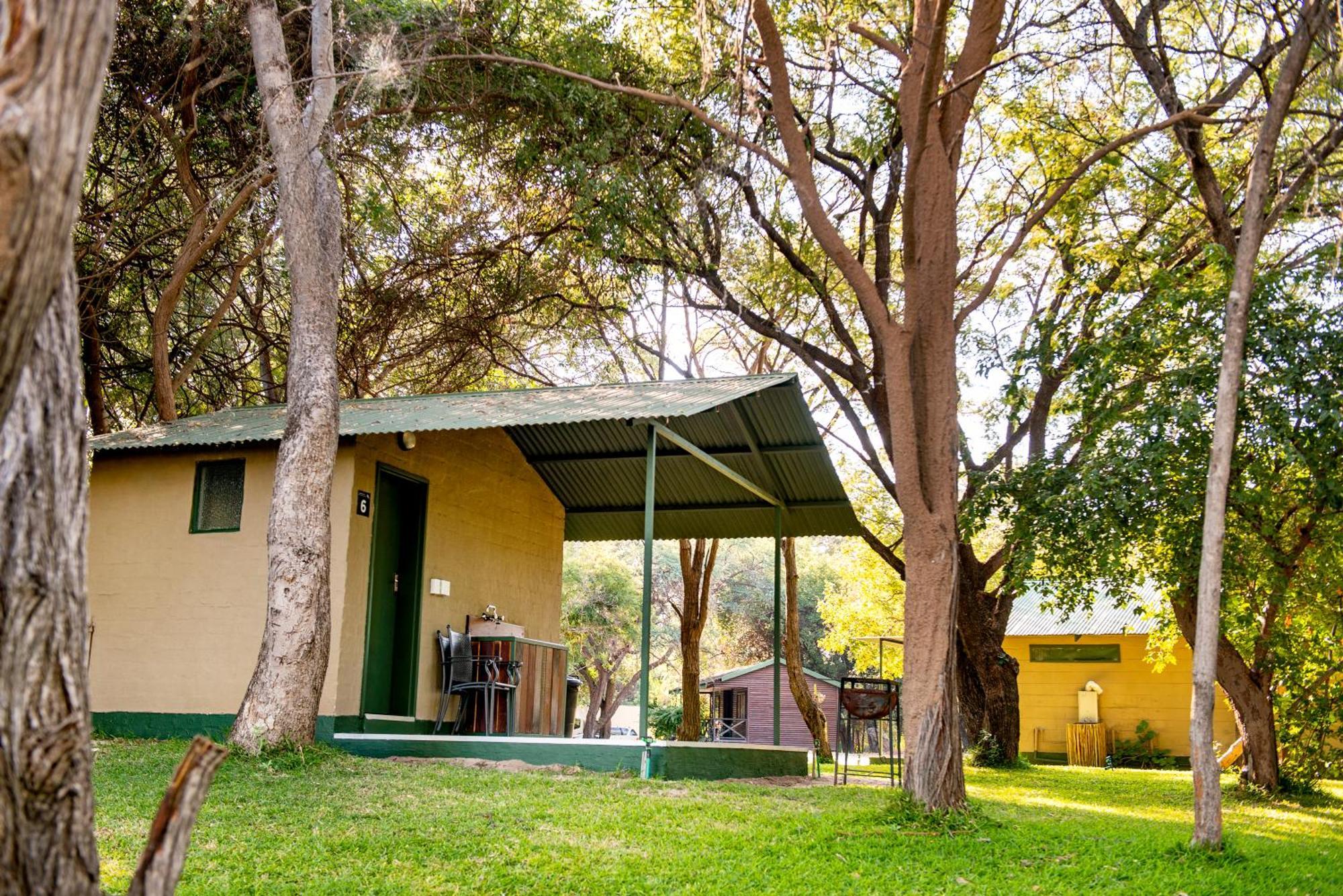 Zambezi Mubala Campsite Katima Mulilo Rom bilde